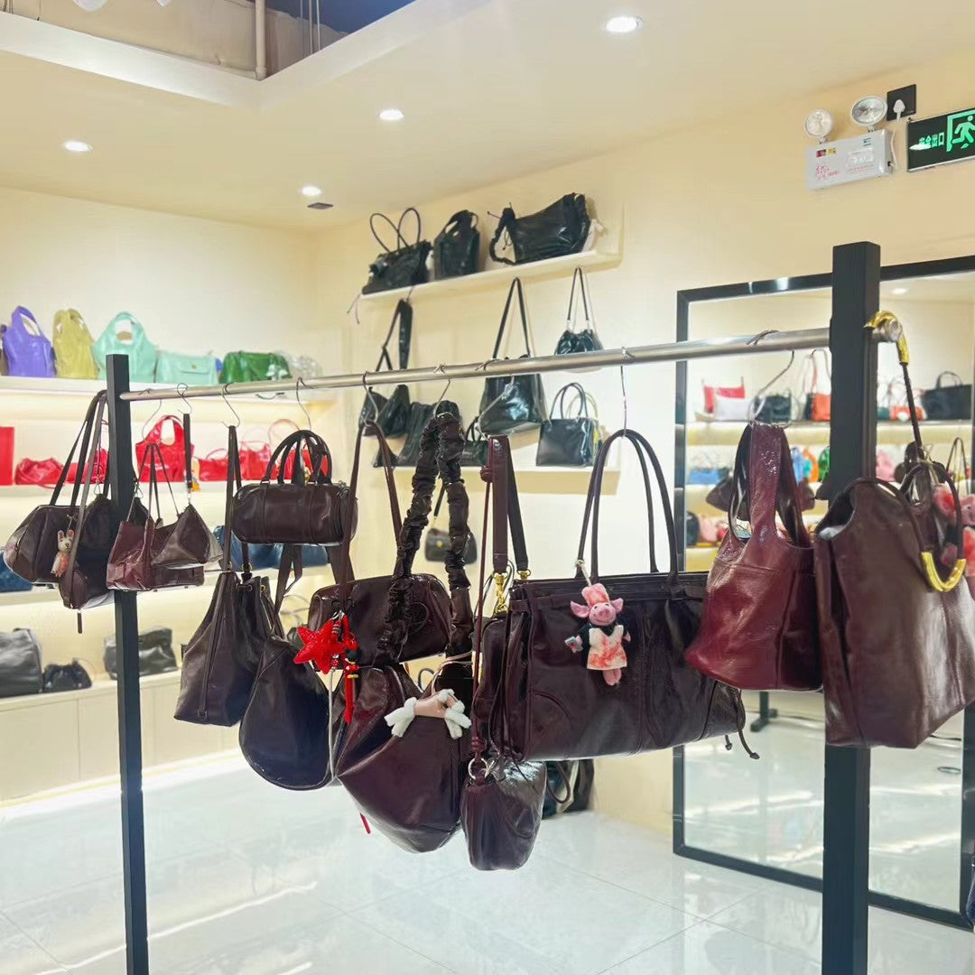 Burgundy bag rack in the Sunchain photo collection