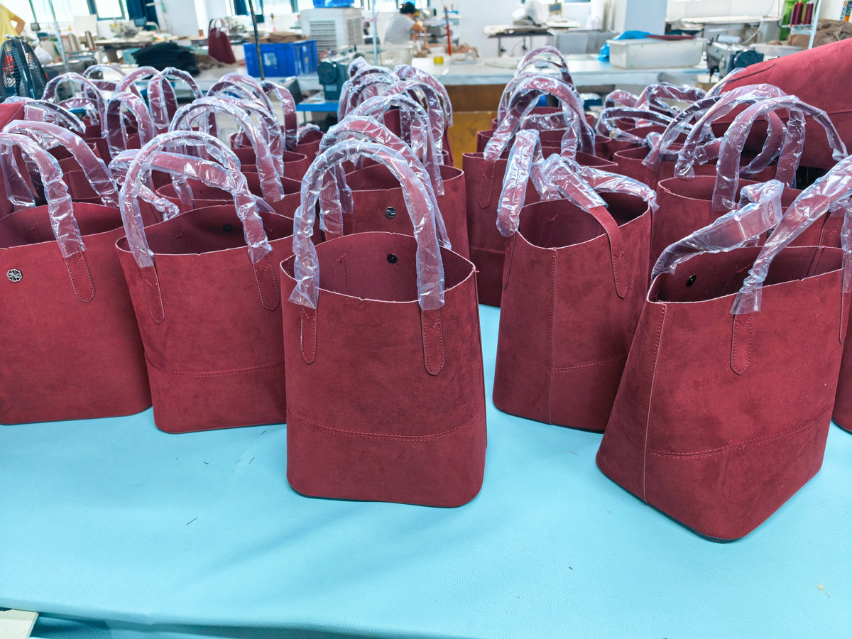 Burgundy tote assembly in the Sunchain photo collection